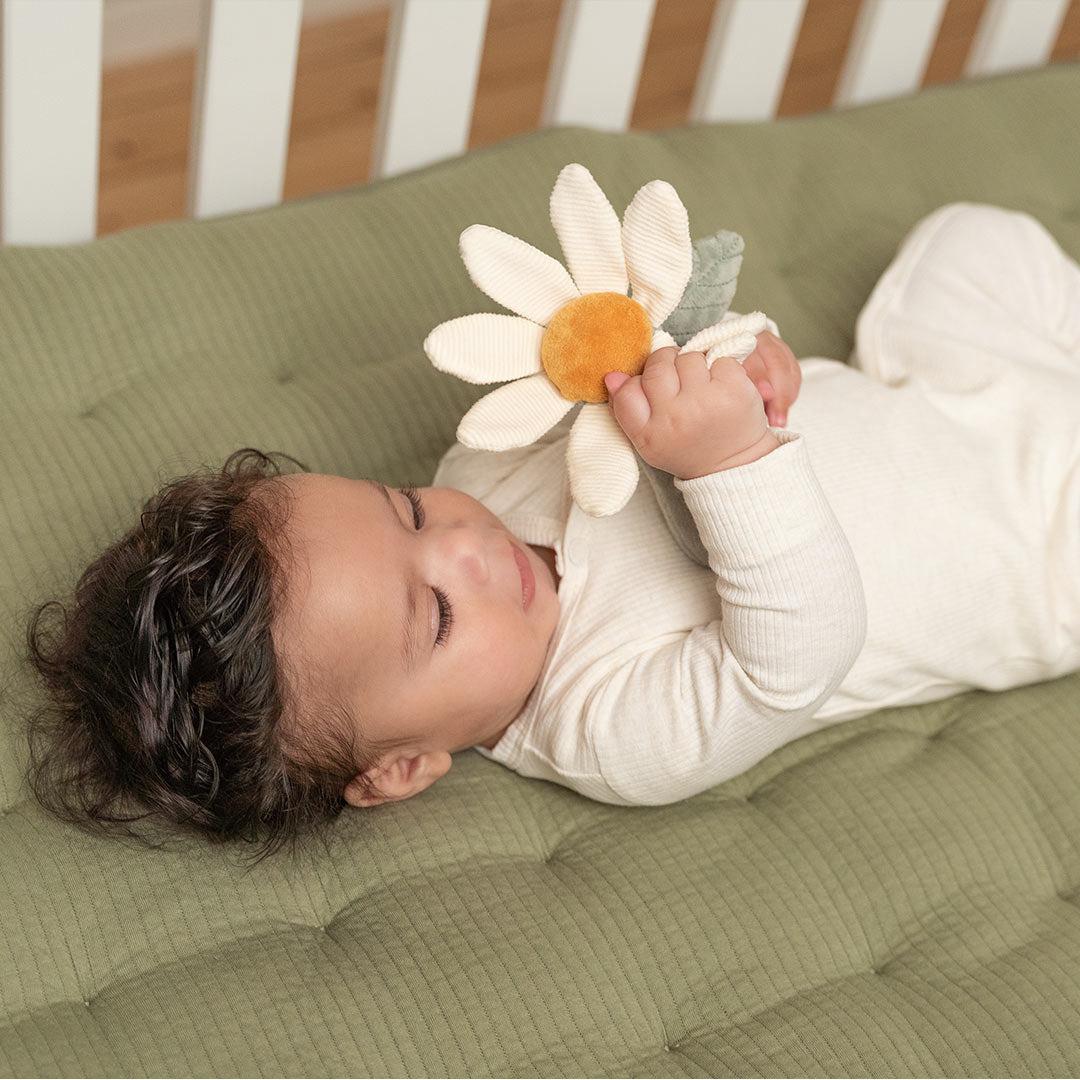 Little Dutch Rattle - Little Farm - Flower